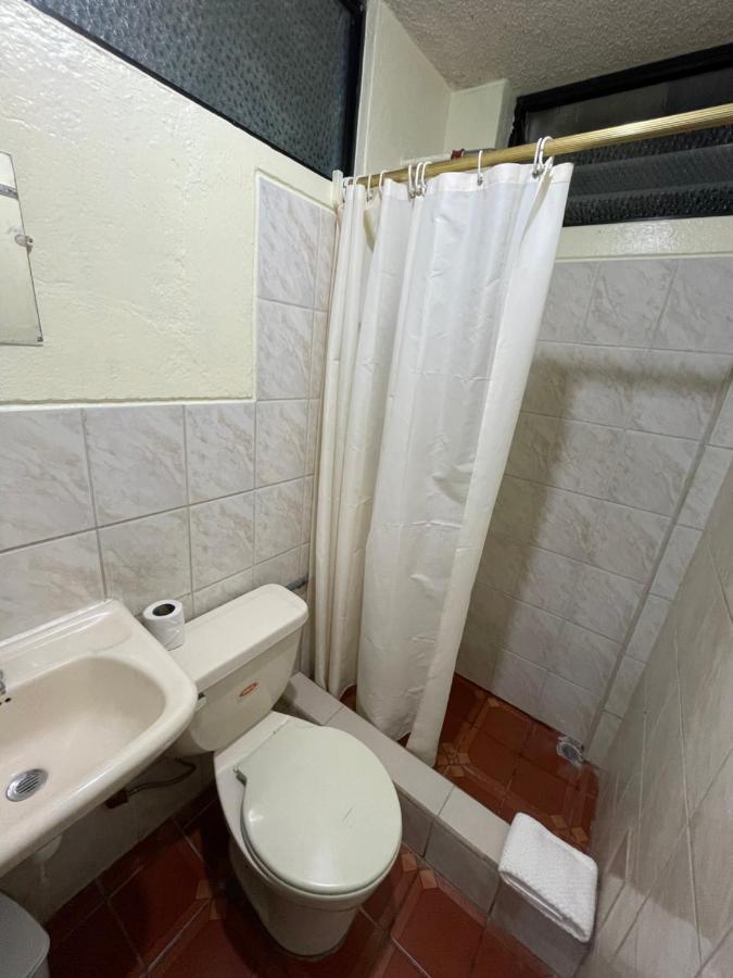 Comfort City Apartment 2 Bedroom 2 Bathroom バーニョス エクステリア 写真